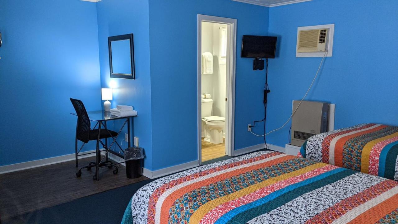 Blue Ridge Motel Schroon Lake Eksteriør billede